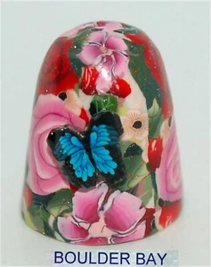 BOULDER BAY #287 RED and PINK ROSES THIMBLE with BLUE BUTTERFLY AFFIXED - Picture 1 of 2