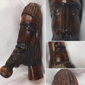 VINTAGE AFRIKANISCHE HANDGESCHNITZTE HOLZ LÄNGLICHE KOPF EINES MANNES BÜSTE 8 ZOLL MIT PFEIFE - Bild 1 von 11