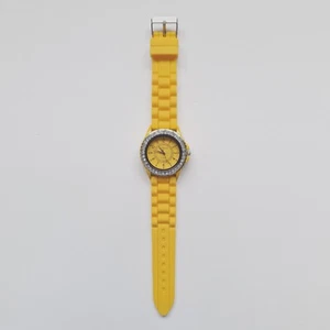 Geneva Quartz Diamente Watch 12 Hour Dial Yellow Rubber Strap Womens Summer Y2K - Picture 1 of 22