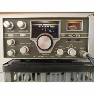 ICOM IC-71 Transceiver 50MHz All-transistor type 10W Ham Radio Power-Confirmed - Zdjęcie 1 z 10