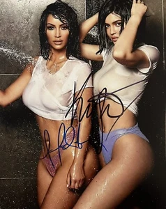 Kim Kardashian Kylie Jenner Signed Photo With COA - Picture 1 of 2