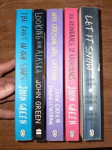 5 penguin paperback books by John Green including The Fault in Our Stars - Picture 1 of 5