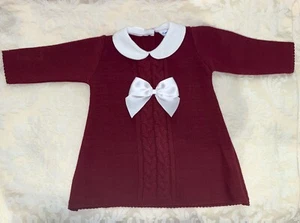 Burgunderrot/dunkelrotes Baby Mädchen Strickkleid. Spanisch/Weihnachten/Valentinstag - Bild 1 von 1