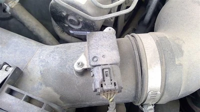 Medidor de flujo de aire de inyección de combustible usado se adapta a: 2013 Subaru Legacy 2,5 L sin turbo grado Foto 1 de 4