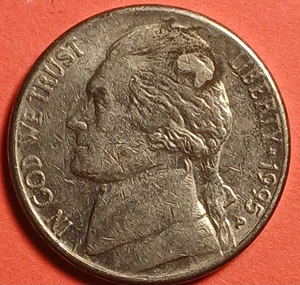 1995 P Jefferson Nickel Strike Through Error Coin - Picture 1 of 4