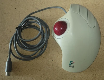 Logitech PS/2 Trackman Marble Wheel Mouse T-CH11 - Image 1 of 2
