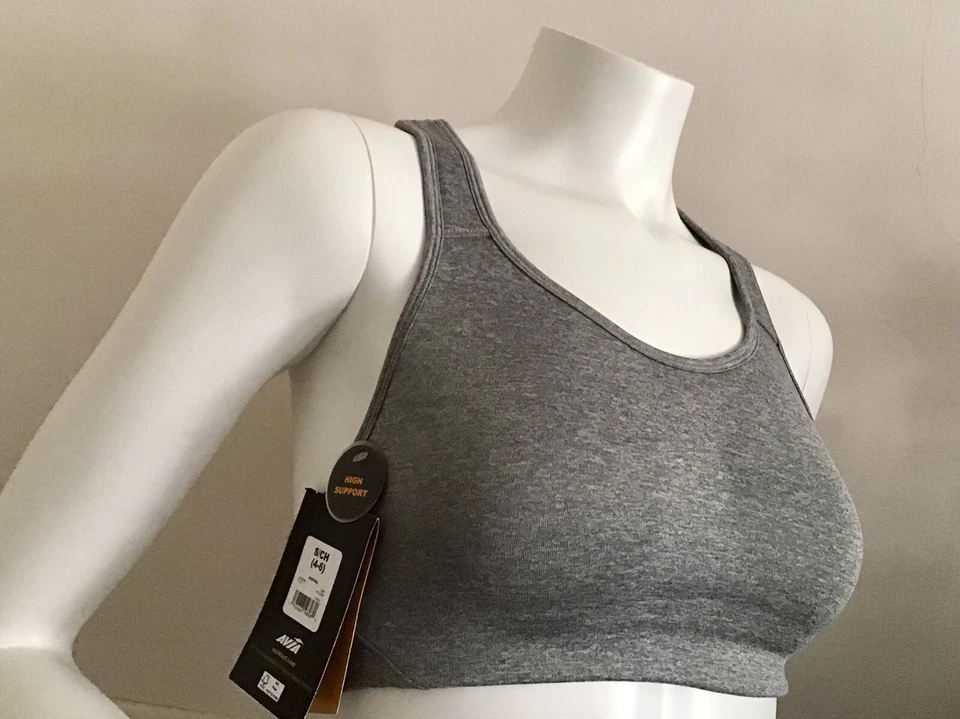 NUEVO CON ETIQUETAS-SUJETADOR DEPORTIVO AVIA MALLA ESPALDA DEPORTIVA CORTE ALTO SOPORTE TALLA S COLOR GRIS. Foto 1 de 4