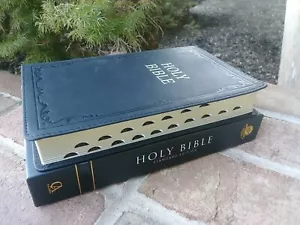 Rindsleder KJV Bibel ~ Standardgröße ~ Daumen indiziert ~ schwarz Echtleder - Bild 1 von 9