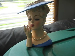Head Vase-Lady-Napco-1958-C3307A-5 1/2" tall- - Picture 1 of 11