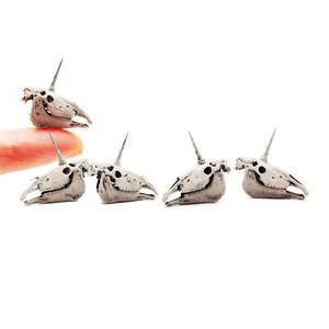 Unicorn Skull Miniature - 1:24 scale curiosity diorama, dollhouse (set of 5) - Picture 1 of 3