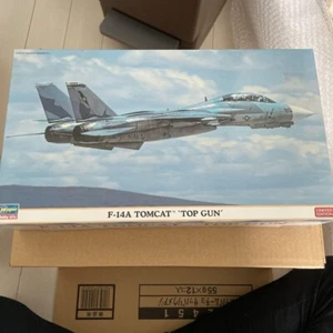 Fine Molds 1/72 Model Kit US Navy F-14A Tom Cat Top Gun from Japan 02293 - Picture 1 of 24