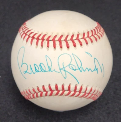 BROOKS ROBINSON Signed Official MLB Baseball-HALL OF FAME-BALTIMORE ORIOLES-PSA - Image 1 of 4