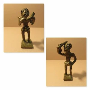 2 estatuillas de metal africano estilo ashanti de arte popular vintage de latón fundido Ghana estilo ashanti - Imagen 1 de 11