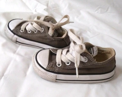 Niños Talla 4 ALL STAR CONVERSE Zapatillas Zapatos Gris Blanco Niño Juventud Bebé  Foto 1 de 4