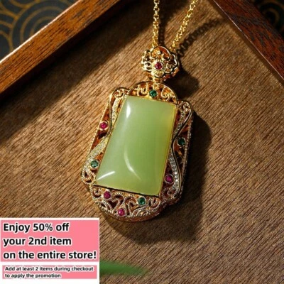 Dije collar colgante de cristal de jade verde cadena enchapada en oro de 18 quilates delicadas piedras preciosas Foto 1 de 4