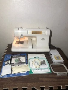 Baby Lock Accent Sewing Embroidery Machine LOT With Accessories TESTED - Picture 1 of 11