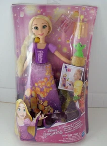 Disney Prinzessin 12 Zoll verworrene Rapunzel Puppe schwimmende Laternen Werfer NEU NRFB - Bild 1 von 4