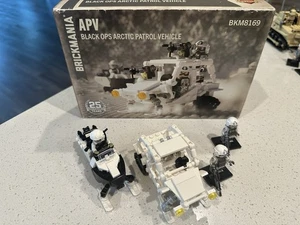 Brickmania APV & Norwegian Snowmobile - Bild 1 von 2