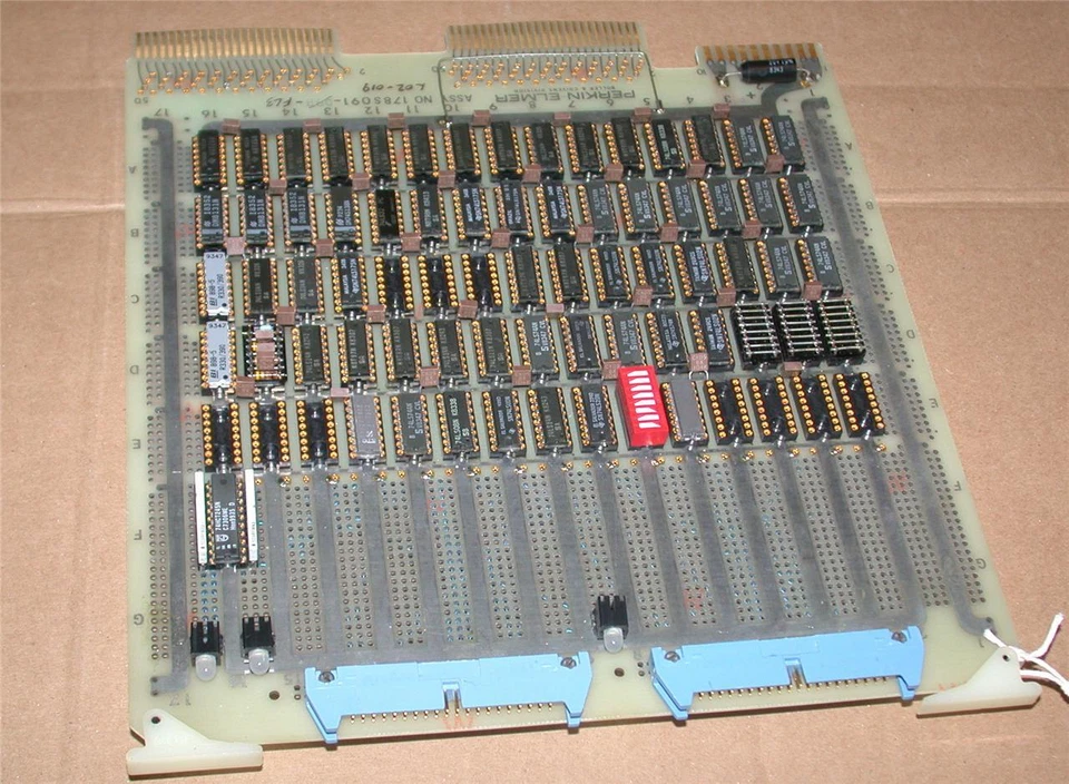VERY NICE PERKIN ELMER CIRCUIT BOARD MODEL 178S091 - Image 1 of 1