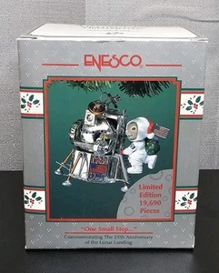 Enesco Treasury Ornament One Small Step NASA Mondlandung Limited Edition 1994 - Bild 1 von 8
