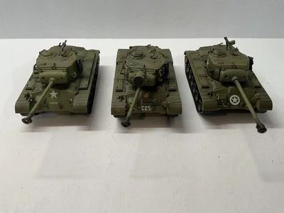 Lote de 3 modelos de tanque Pershing Hobbymaster M26 1/72 militares Segunda Guerra Mundial Guerra de Corea Foto 1 de 4