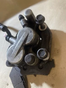 Pinza de freno delantera Yamaha YP125R X-MAX 125 2008 - Imagen 1 de 8