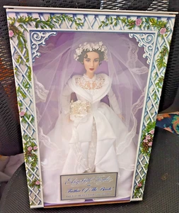 ELIZABETH TAYLOR FATHER OF THE BRIDE BARBIE DOLL NRFB 26836 - Picture 1 of 11