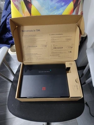 Modem TIM Hub + Executive 2.5 GB ZTE Router WiFi 6 Plus Fibra Ultraveloce Ftth - Immagine 1 di 4