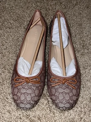 Zapatos planos Coach para mujer, talla 7 Foto 1 de 4