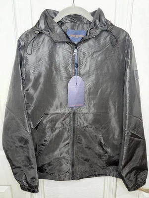 Chaqueta ligera personalizada Louis Vuitton para hombre talla: US XS (extra pequeña) Foto 1 de 3