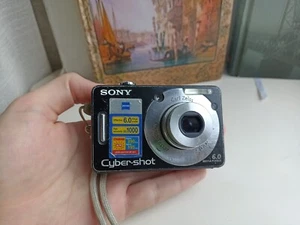 🔥Sony Cyber-shot DSC-W50 Black 6.0MP digital compact camera🔥WORKing FULL Set🔥 - Imagen 1 de 7