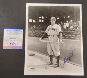 PHIL RIZZUTO Signed 8x10 Photo-HALL OF FAME-NEW YORK YANKEES-PSA - Picture 1 of 5