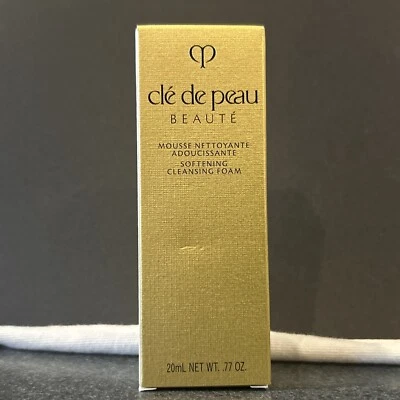 NUEVA espuma limpiadora suavizante Cle De Peau Beaute tamaño de viaje 0,77 oz/20 ml Foto 1 de 4