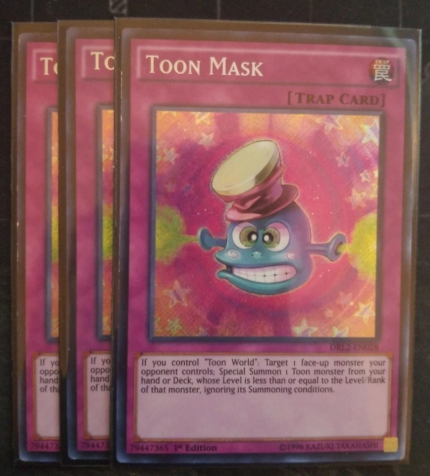 3x Toon Mask DRL2-EN028 Secret Rare 1st Edition Yugioh NM - Image 1 of 1