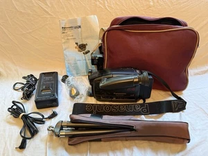 Panasonic Palmcorder AFX8 Digital Fade PV-21D + Bag~Battery~Charger~Tripod BUNDL - Picture 1 of 17