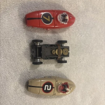 Aurora Thunderjet Indianapolis Racer 2 carrocerías 1 chasis para correr Foto 1 de 4