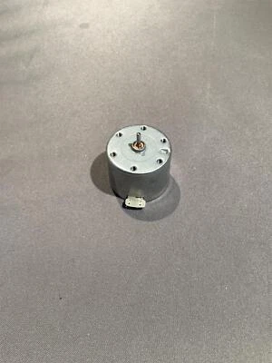 Pioneer Cassette CT-300 CT300 CT-301 CT301 Motor Replaces REA1179 NEW - image 1 of 3