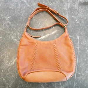Bolso Bandolera American Leather Co Katy en Marrón Brandy Punto de Látigo Trenza Acento - Imagen 1 de 13
