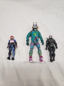 Fortnite DJ Yonder Legendary Series 6” Figure Jazwares + 3.75" Brite Bomber More - Picture 1 of 3