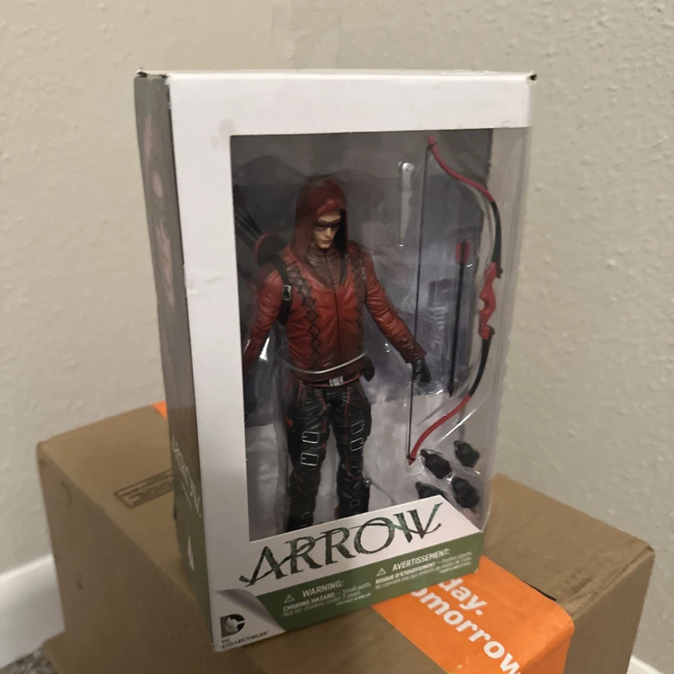 Figura DC Collectibles ARSENAL 7" SIN USAR, EN CAJA NUEVO Arrow CW programa de televisión Arrowverse Roy Harper Foto 1 de 2