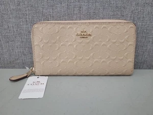NWT Coach Brown Signature Embossed Patent Leather Accordion Wallet - Picture 1 of 10