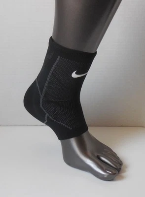 Nike Knitted Ankle Sleeve 2.0 Unisex Adult Large Only 1 Ankle Sleeve - Image 1 of 4