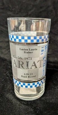 ¡ESPECIAL! EDICIÓN LIMITADA. VIDRIO DE SECRETARÍA FIRMADO Y NUMECIDO. POR PENNY CHENNERY - CARIDAD Foto 1 de 3