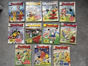 Football Picture Story Monthly x 11 Comic Book - Imagen 1 de 24
