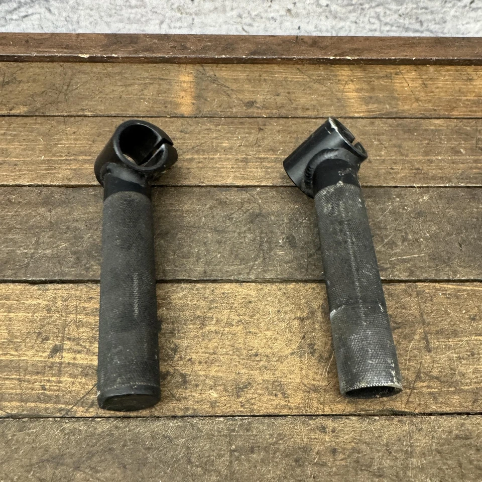 Par de extensiones de manillar Control Stix Bar Ends negro MTB 120 g falta una tapa Foto 1 de 4