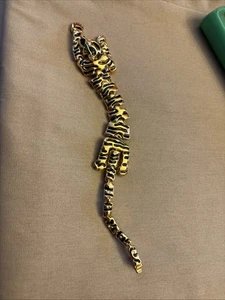 KJL Kenneth Jay Lane Black Enamel Green Crystal Articulated Tiger Bracelet 7.5” - Picture 1 of 6