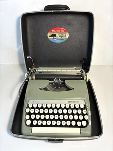1965 Smith-Corona Sterling Seafoam Green Portable Typewriter w/Case 5AX Series - Picture 1 of 24