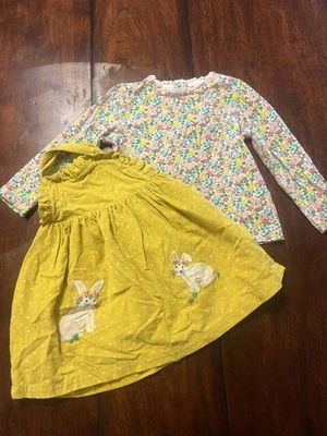 Vestido Mini Boden Bebé Niña Amarillo Bunnie Pinnie y Blusa Floral Talla 12-18M Foto 1 de 2