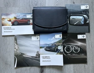 2015 BMW Z4  OWNERS MANUAL SET ORIGINAL. FAST SHIPPING! - Foto 1 di 1
