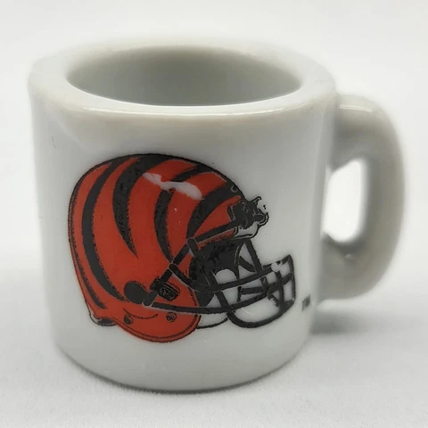 ⭐️ NFL Football Cincinnati Bengals Ceramic Gumball Mini Coffee Mug - 1.25" Tall Cover
